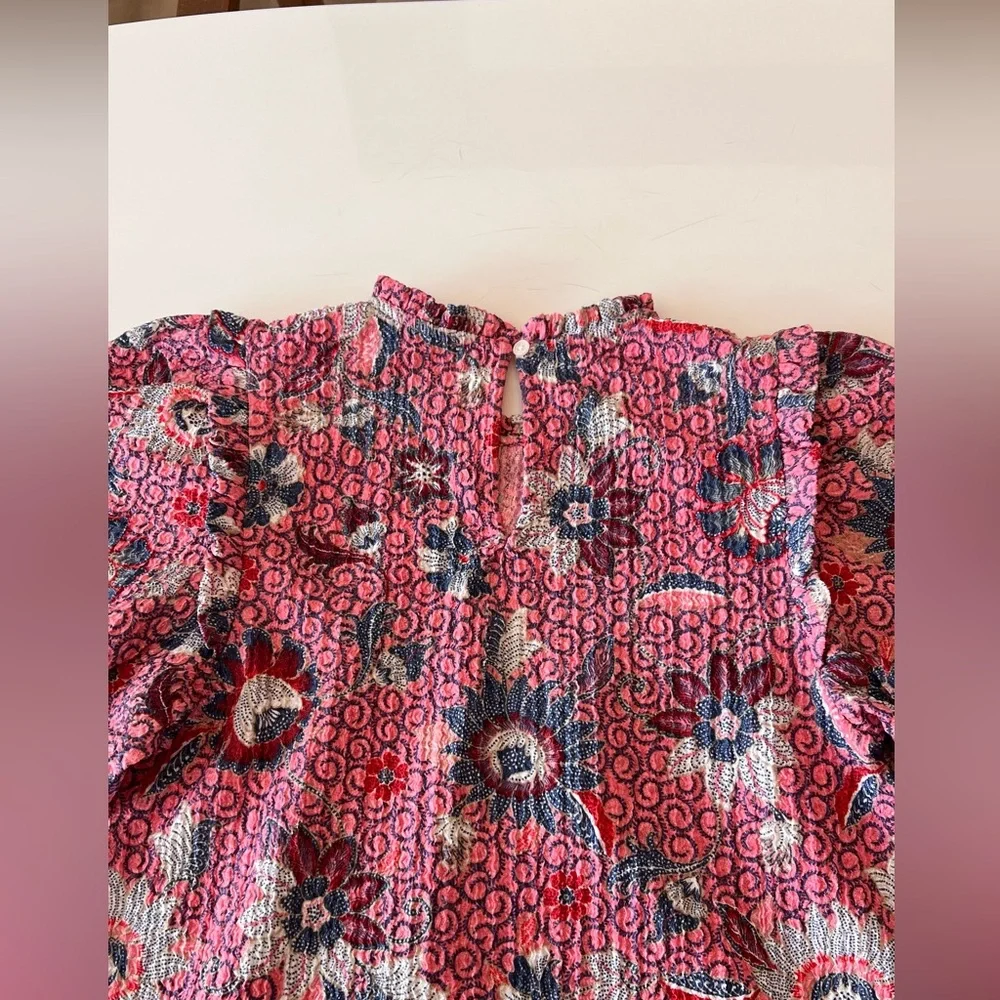 Loft Floral Puff Sleeve Top size xs